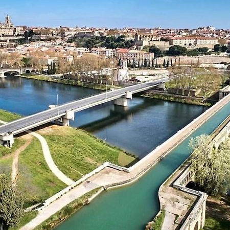 Superbe T3 en plein Centre Ville rénové avec goût! Béziers Esterno foto